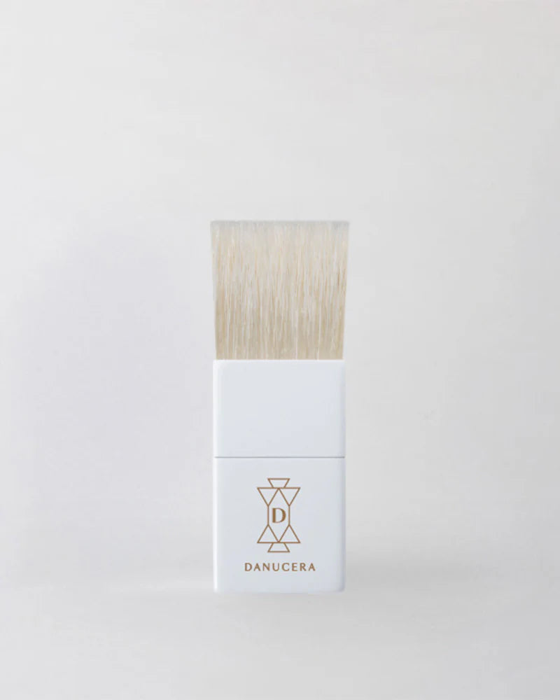 DANUCERA BRUSH