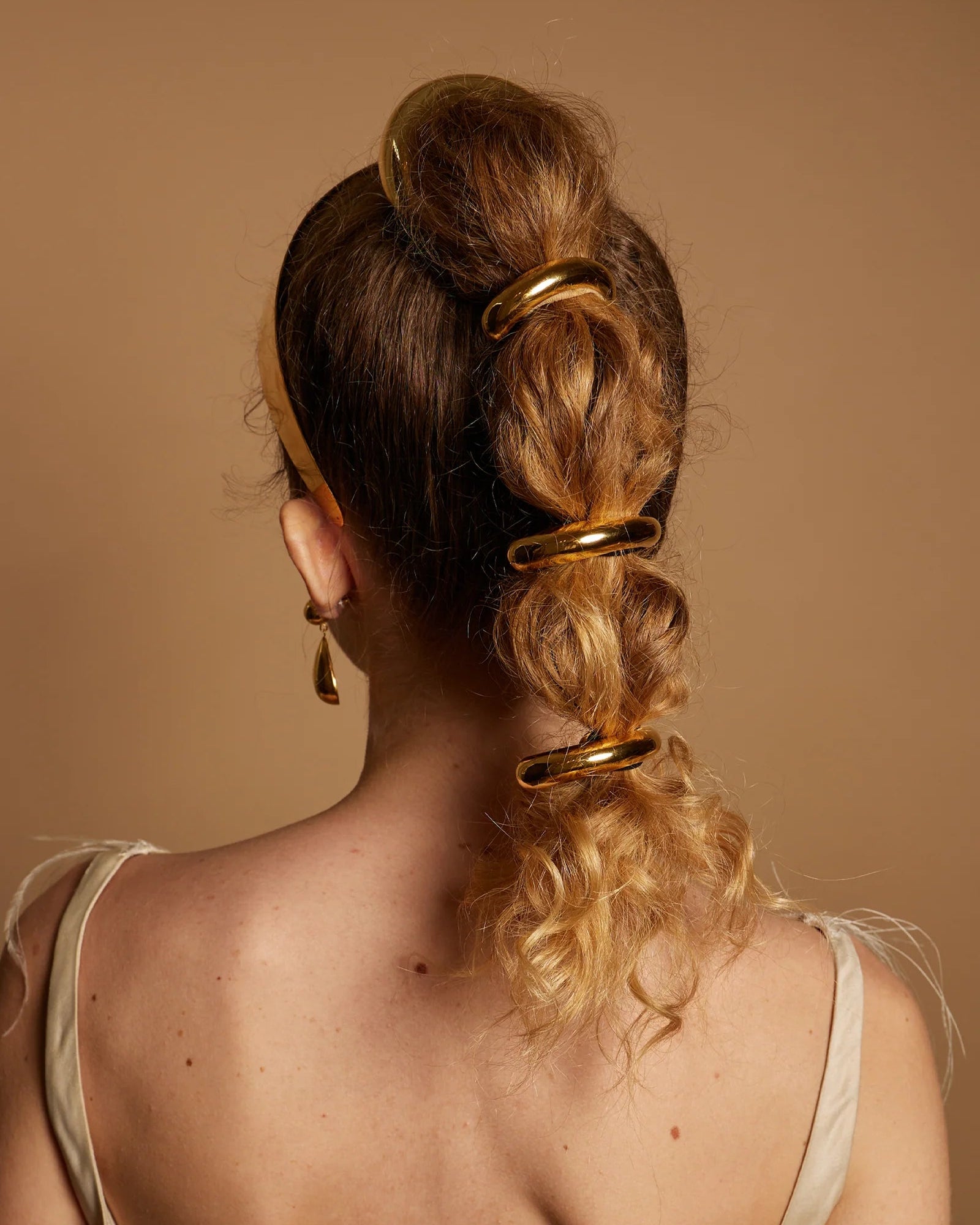 Petite Glossy Arch Pony Gold